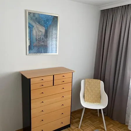 Ananas I Zentral & Seenah